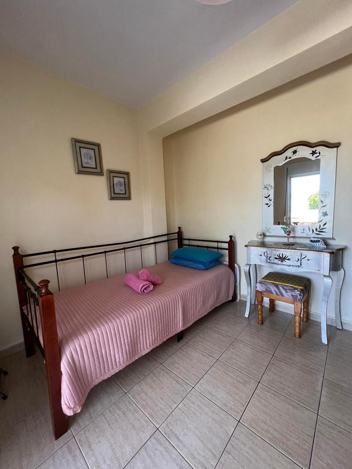 Lia'S Beach House Agios Nikolaos  Rum bild