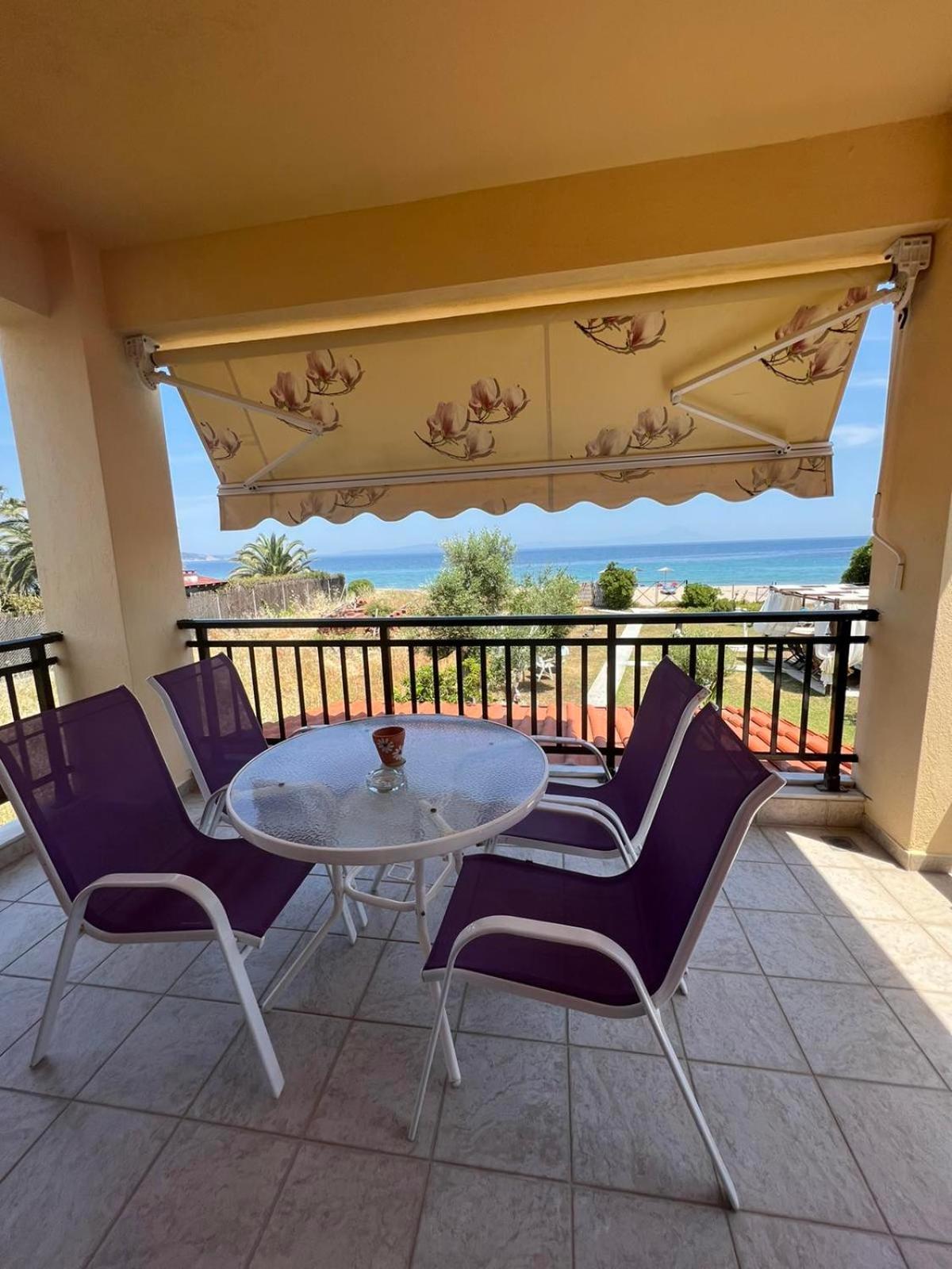 Lia'S Beach House Agios Nikolaos  Rum bild