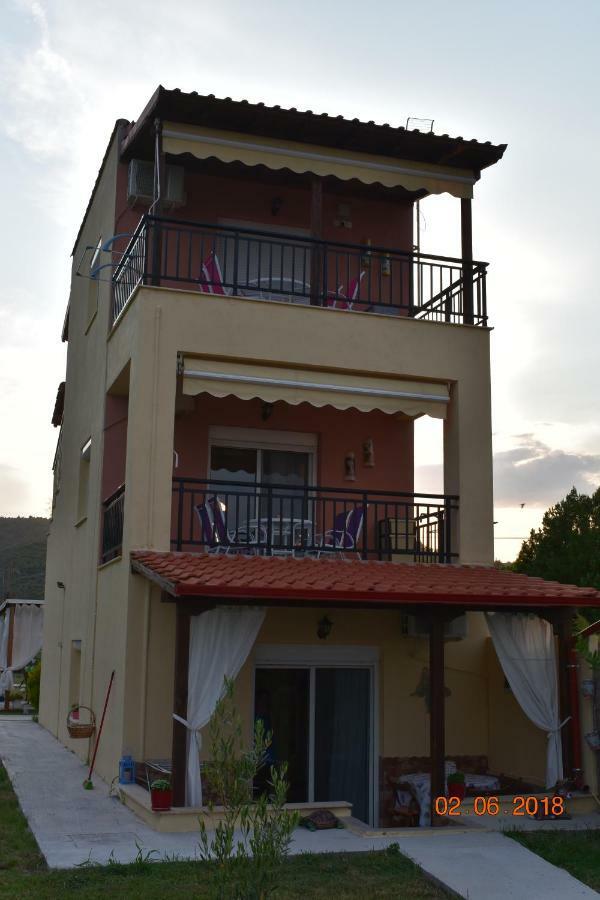 Lia'S Beach House Agios Nikolaos  Exteriör bild