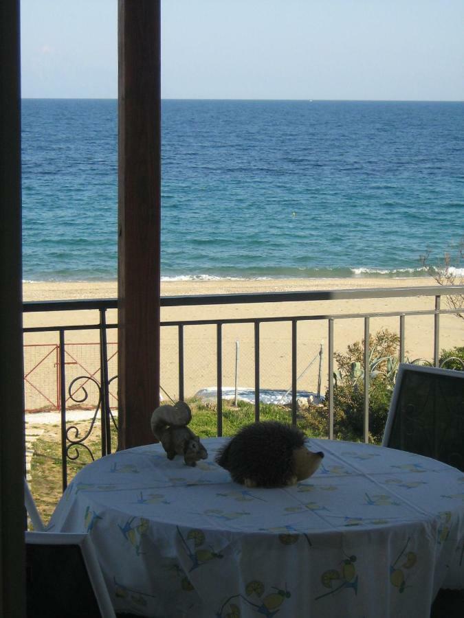 Lia'S Beach House Agios Nikolaos  Exteriör bild
